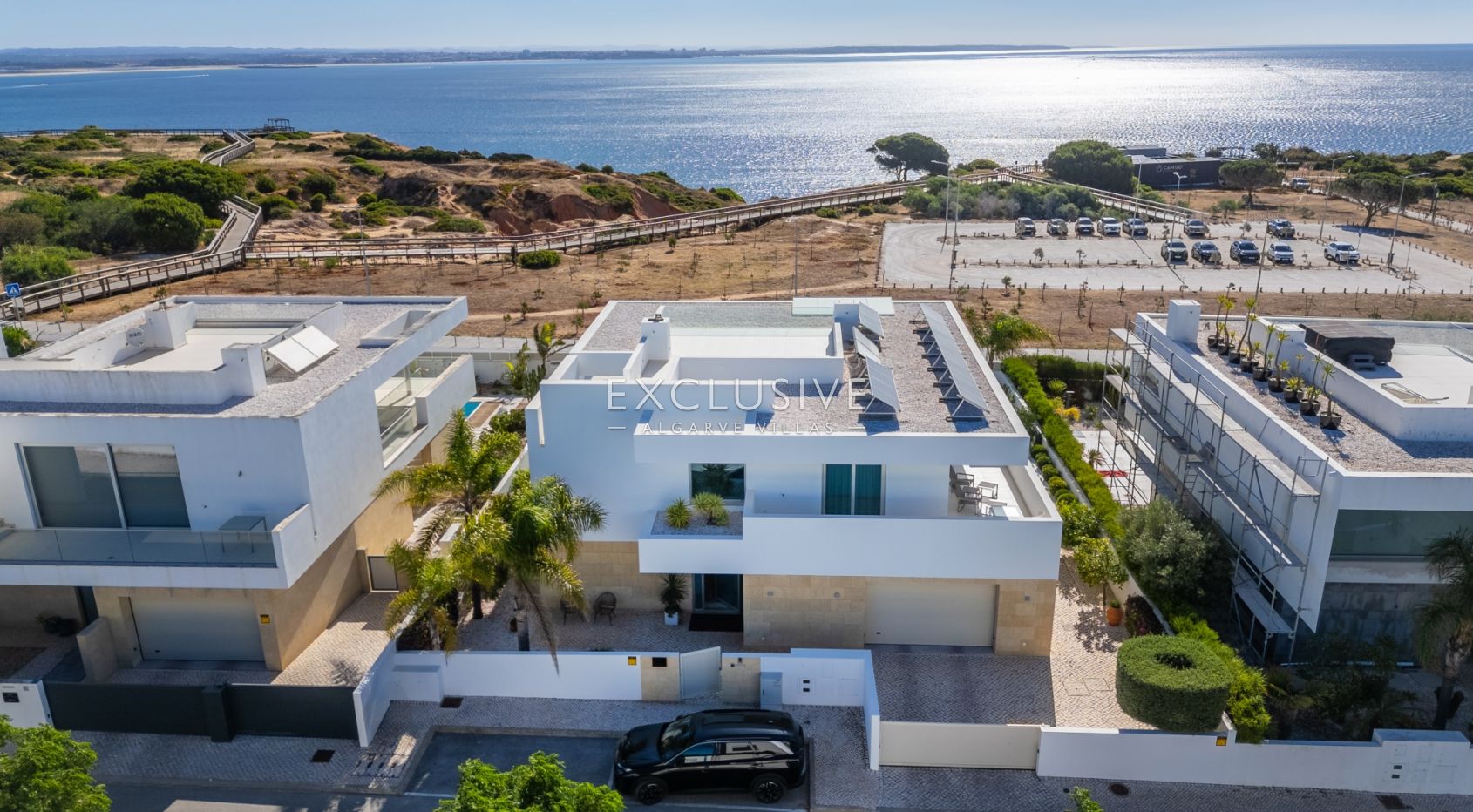 Beachfront Villa with Stunning Sea Views in Ponta da Piedade, Lagos