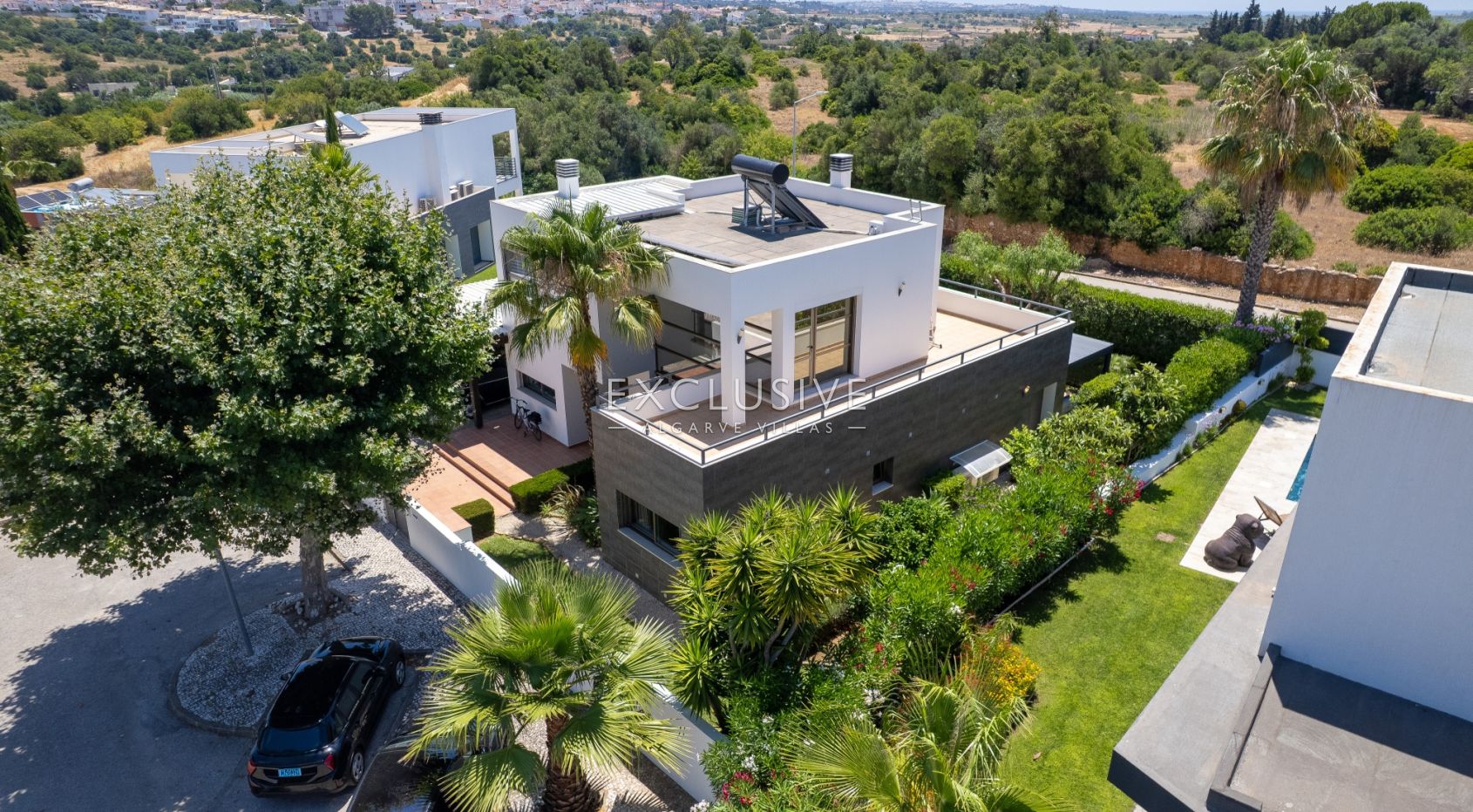 Moderne Villa mit 4 Schlafzimmern, Pool, Solar- und Photovoltaikanlage, in Alcantarilha
