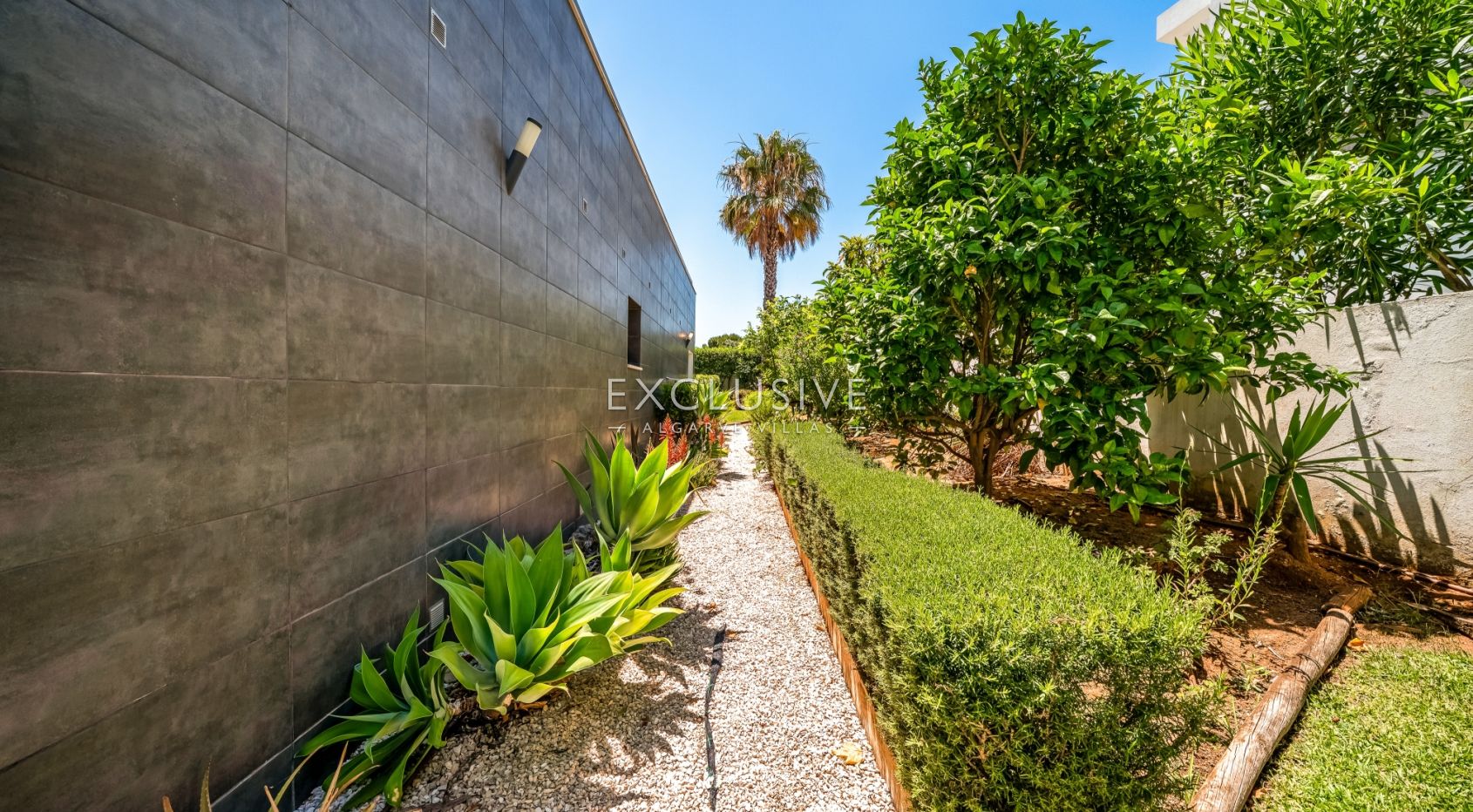 Moderne Villa mit 4 Schlafzimmern, Pool, Solar- und Photovoltaikanlage, in Alcantarilha