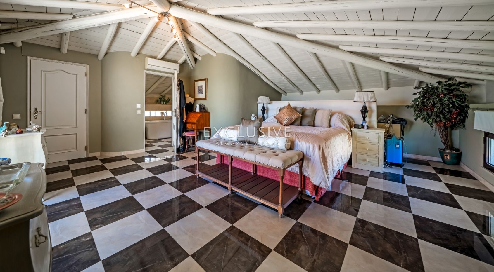 Propriété de style ferme à Caramujeira, en Algarve