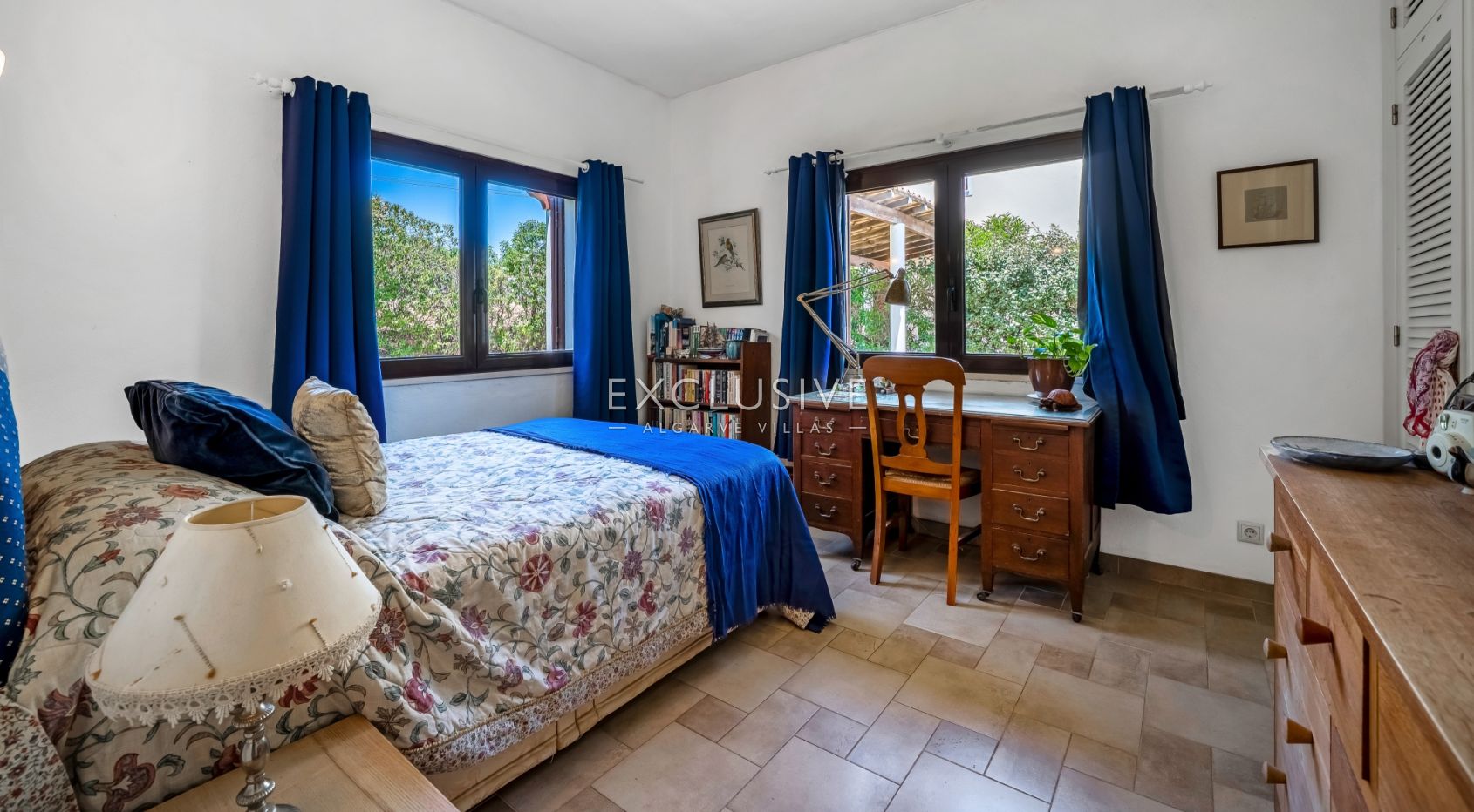 Anwesen im Landhausstil in Caramujeira an der Algarve