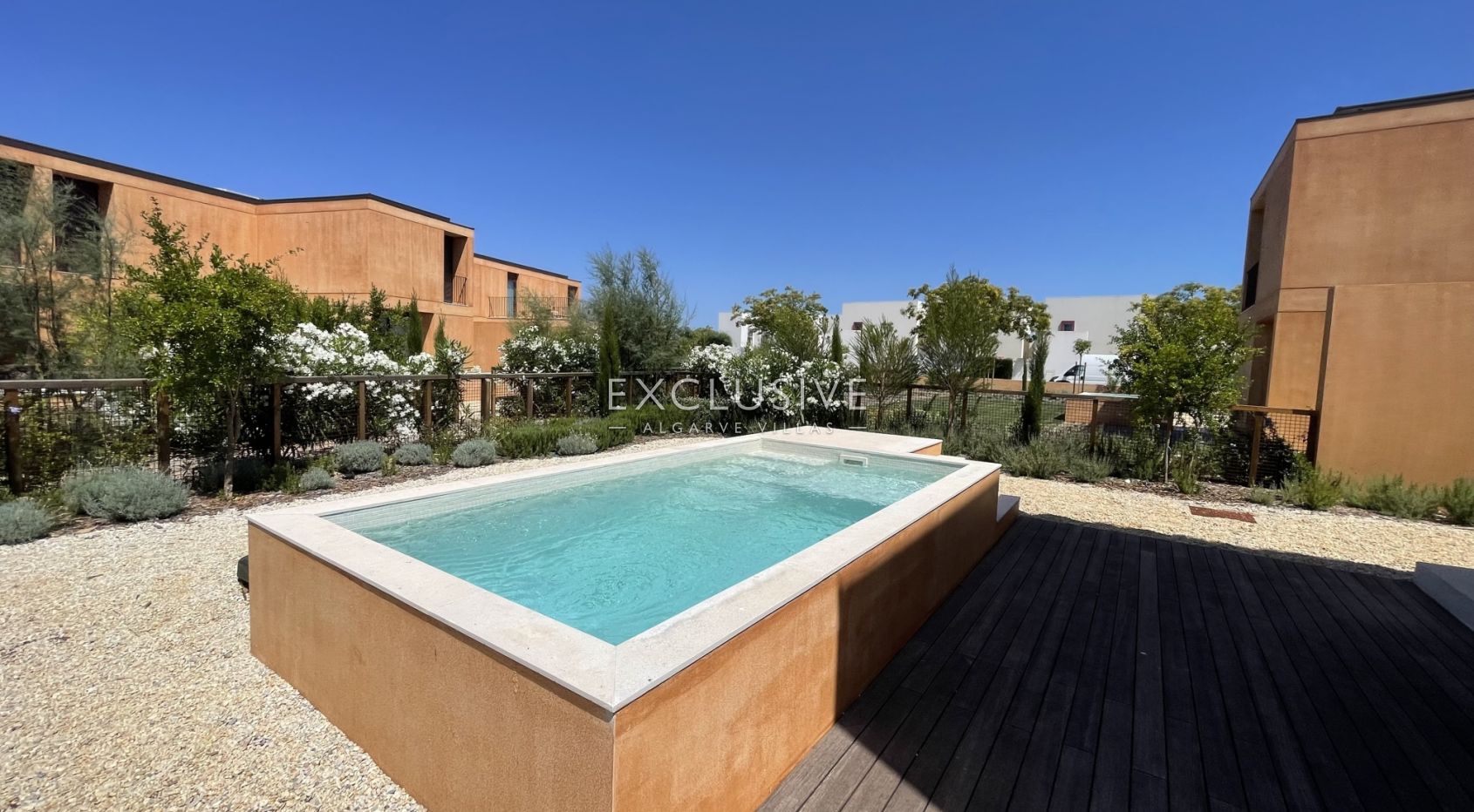 Luxuriöse Villa mit 3 Schlafzimmern, privatem Pool und Garten in Vilamoura