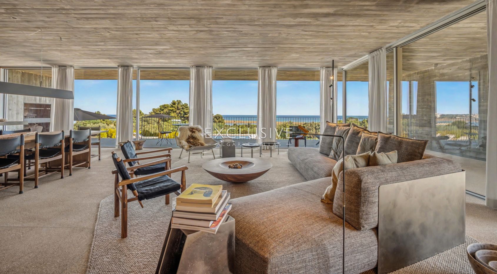 Moderne Villa mit 5 Schlafzimmern und Blick auf das Meer und den Golfplatz im Palmares Golf Resort