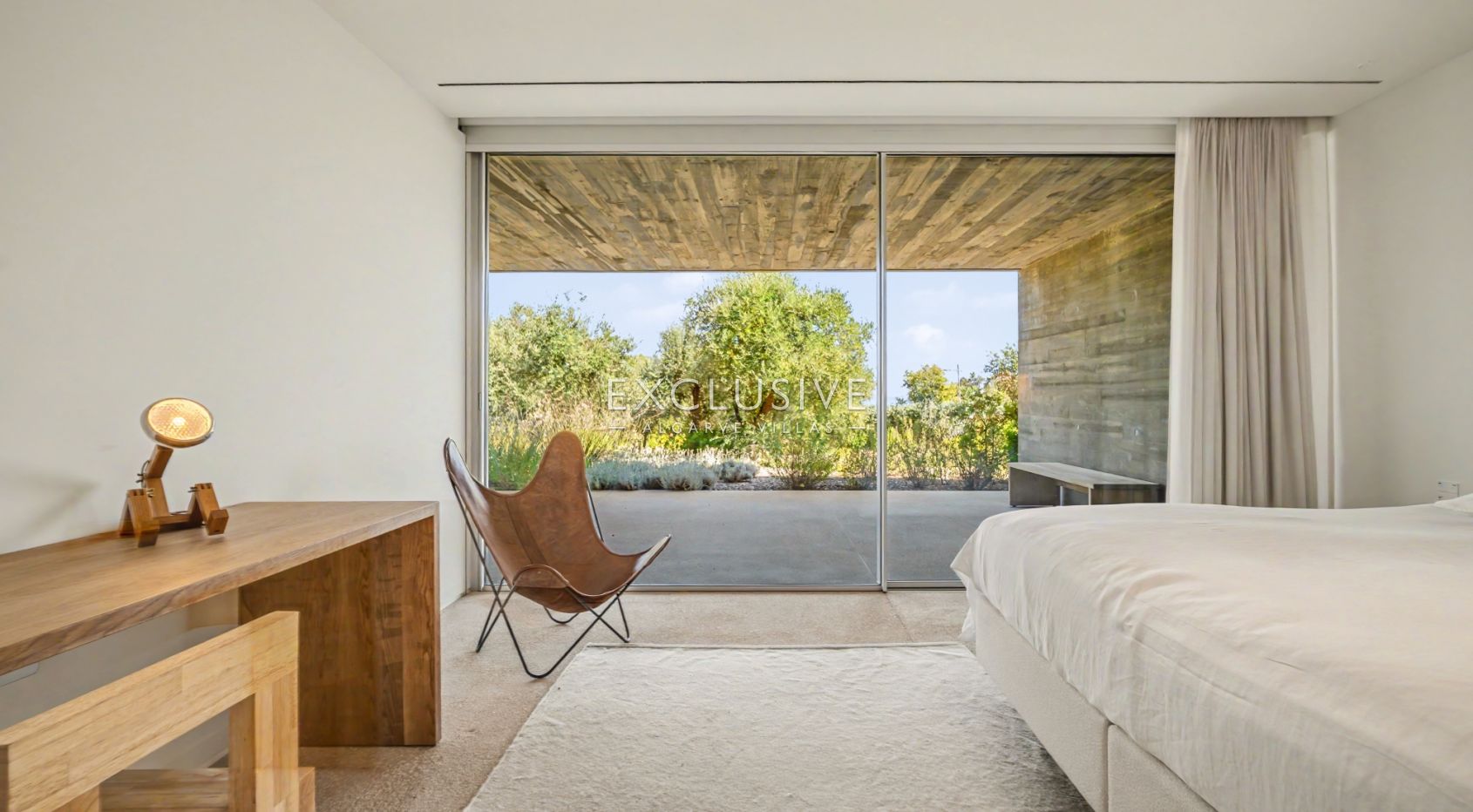 Moderne Villa mit 5 Schlafzimmern und Blick auf das Meer und den Golfplatz im Palmares Golf Resort