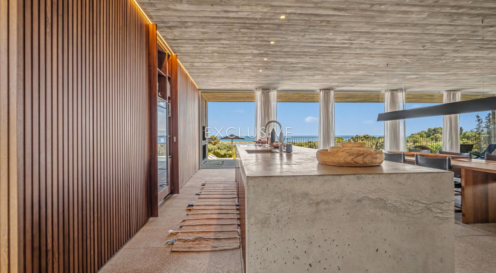 Moderne Villa mit 5 Schlafzimmern und Blick auf das Meer und den Golfplatz im Palmares Golf Resort