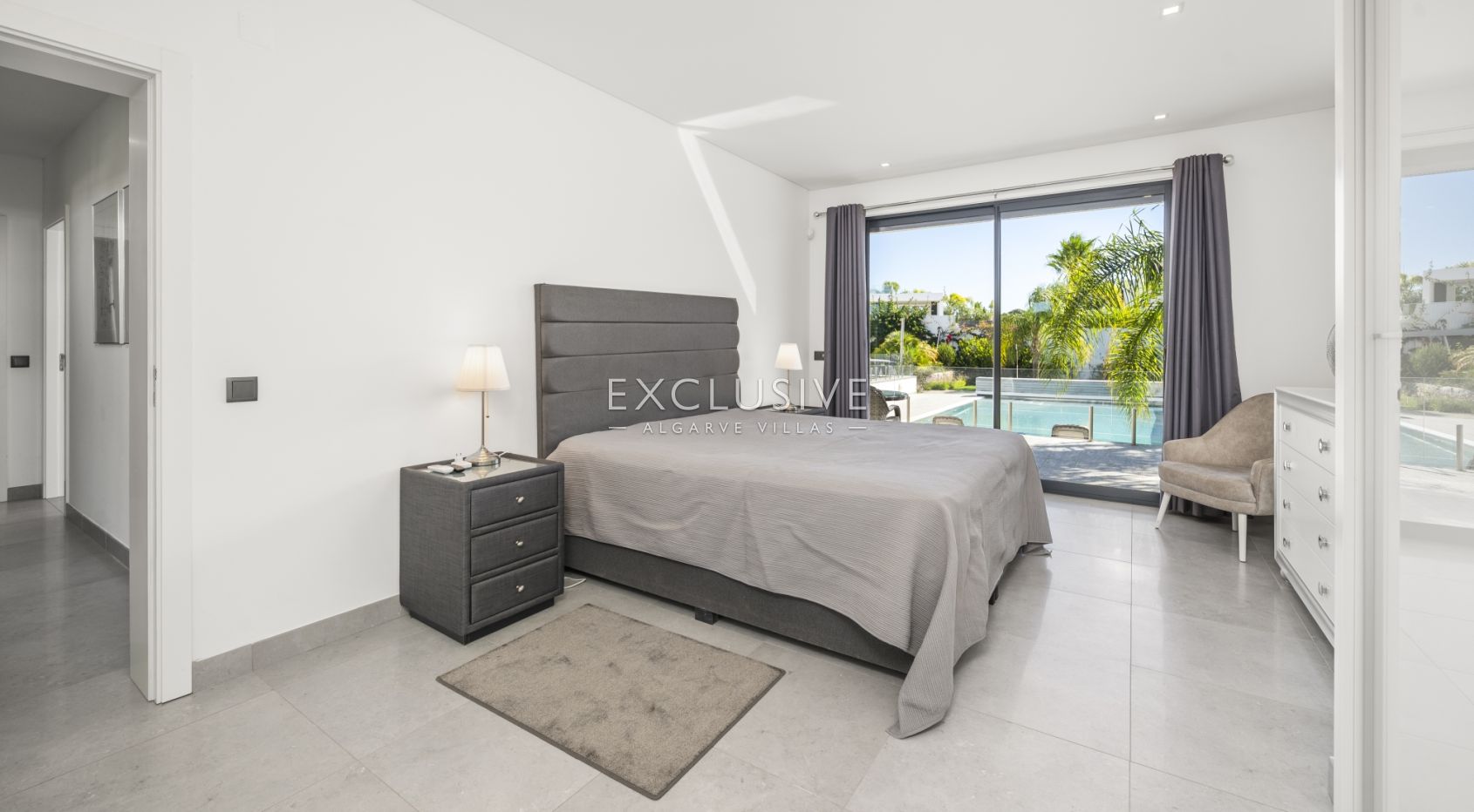Casa Branca – Élégante villa familiale près de la plage de Porto de Mós, à Lagos