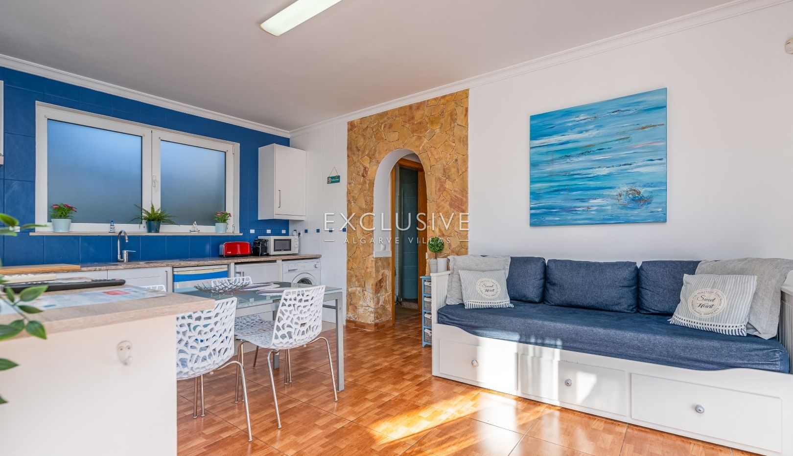 Moradia com 3+2 quartos, piscina e anexo para hóspedes em Cerro das Mós, Lagos, Algarve