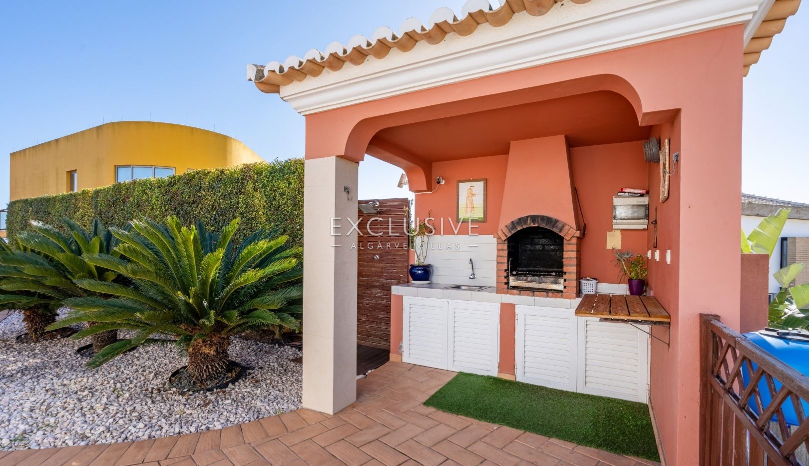 Moradia com 3+2 quartos, piscina e anexo para hóspedes em Cerro das Mós, Lagos, Algarve