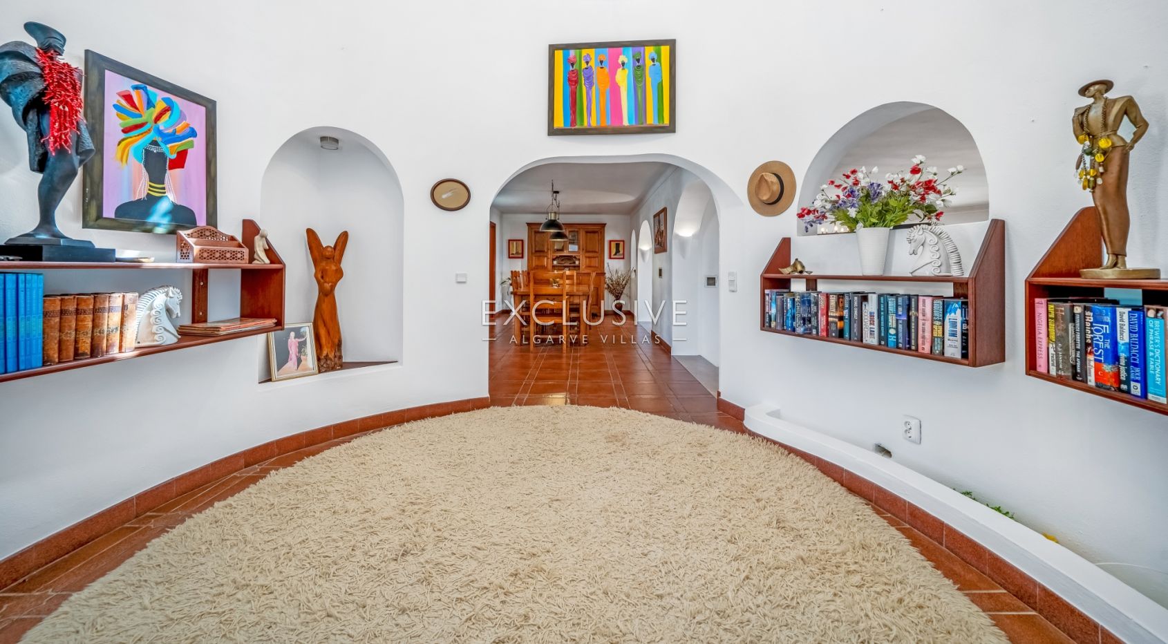 Charming 4Bedroom Villa with Amazing Ocean Views near Praia da Luz and Burgau