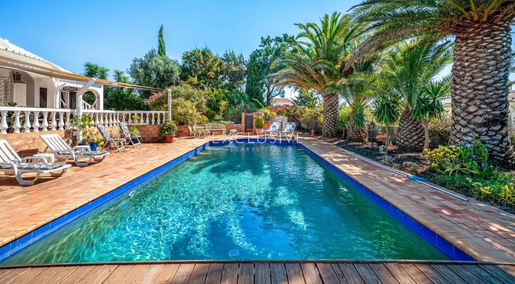 Charming 4Bedroom Villa with Amazing Ocean Views near Praia da Luz and Burgau