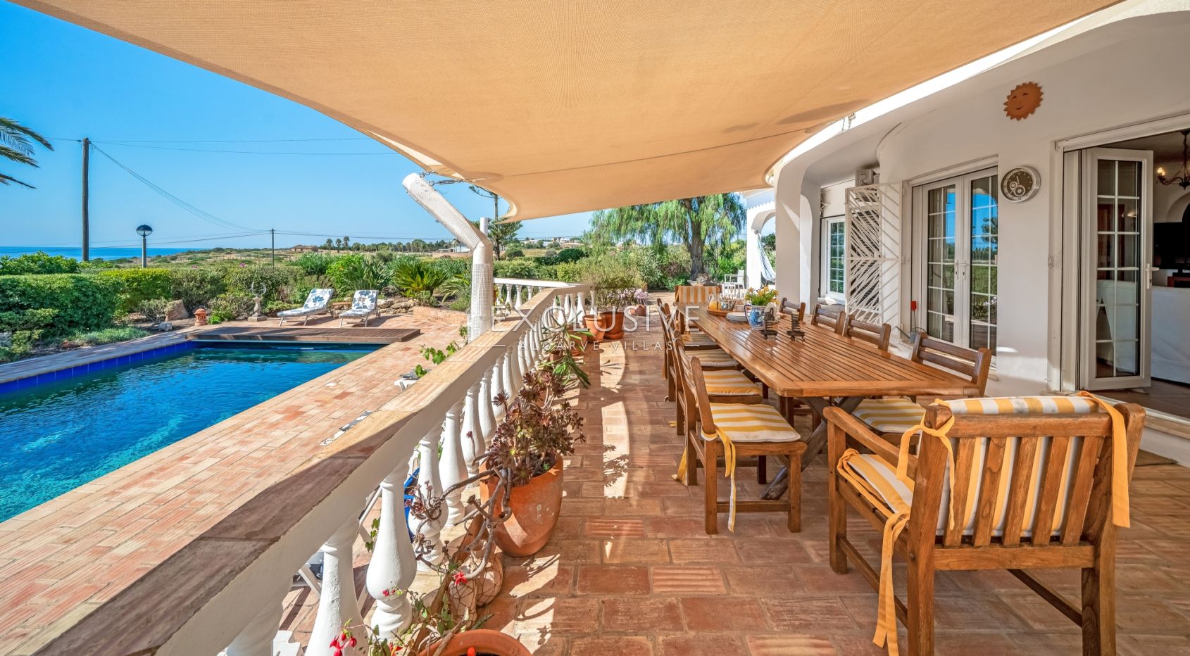 Charming 4Bedroom Villa with Amazing Ocean Views near Praia da Luz and Burgau