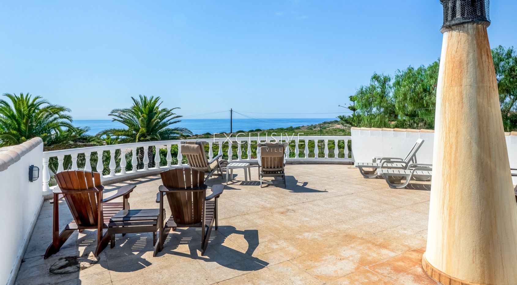 Charming 4Bedroom Villa with Amazing Ocean Views near Praia da Luz and Burgau