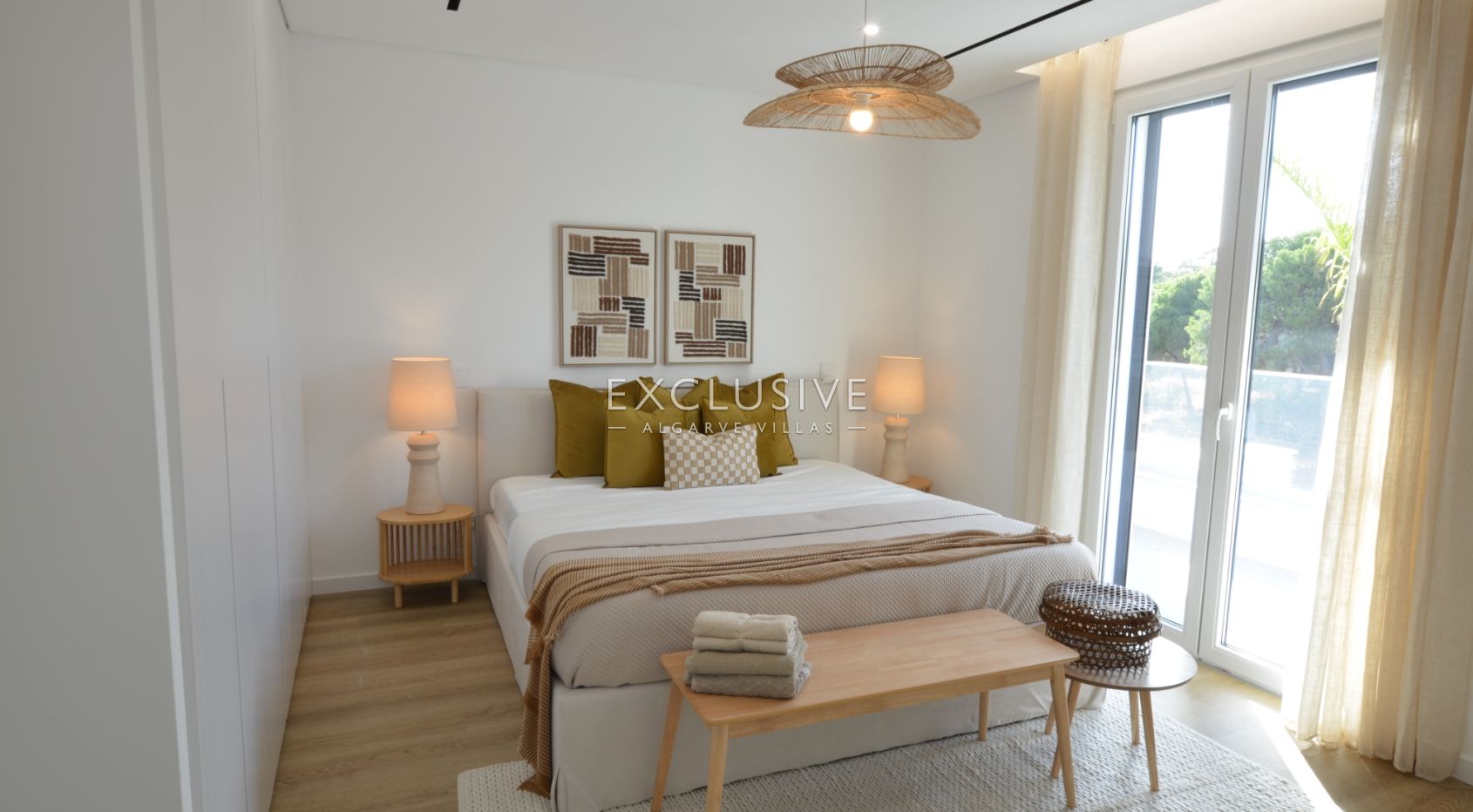 Brand-New Villa Close to Golf and Beach near Vilamoura & Vila Sol