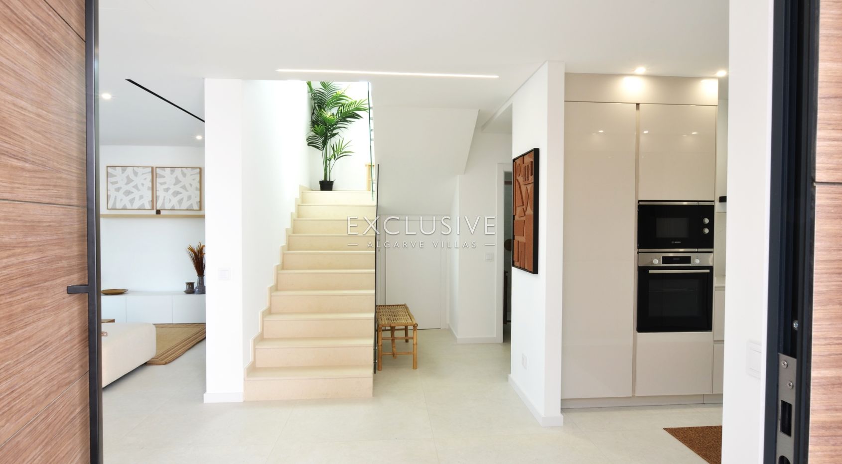Brand-New Villa Close to Golf and Beach near Vilamoura & Vila Sol