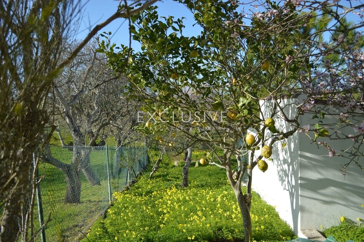 Perceel bij de golfbaan in Boavista Lagos, West Algarve