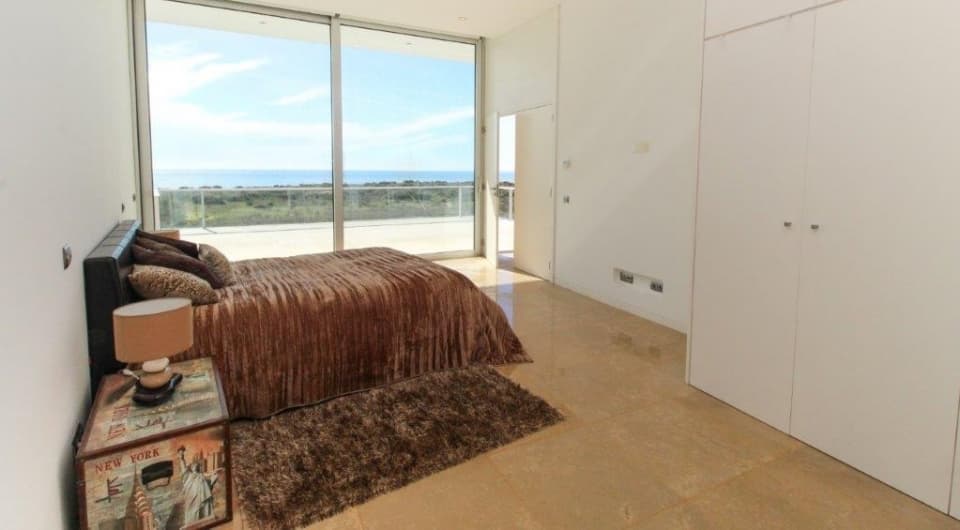Unique luxury sea view Contemporary villa on front line plot in Burgau near Lagos, Algarve