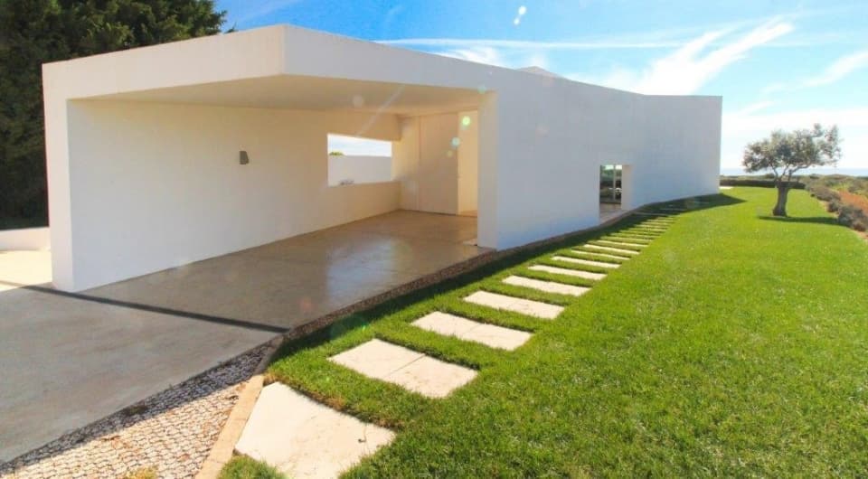 Unique luxury sea view Contemporary villa on front line plot in Burgau near Lagos, Algarve