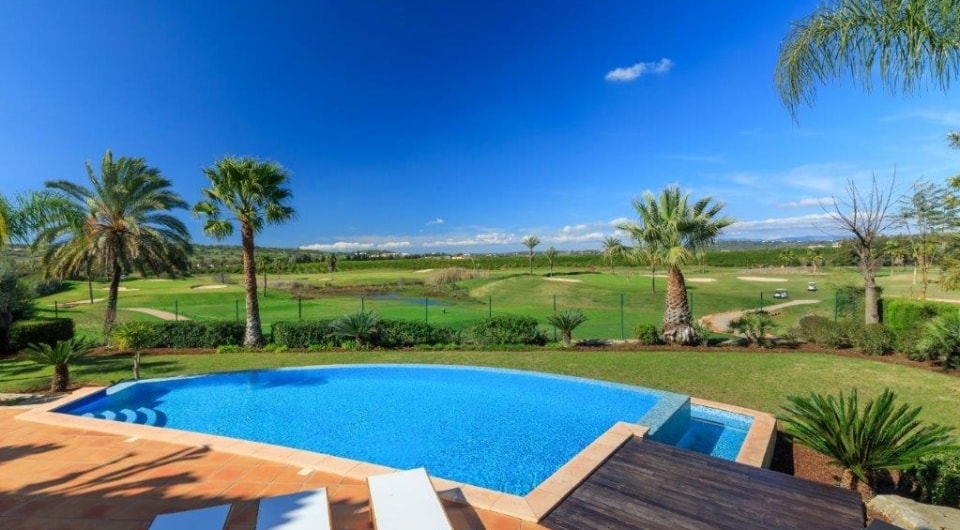 Luxury Four bedroom villa with pool Silves in Golf resort, Algarve