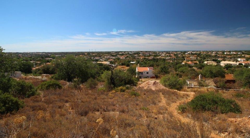 Development plot for 14 townhouses, Almancil in Central Algarve