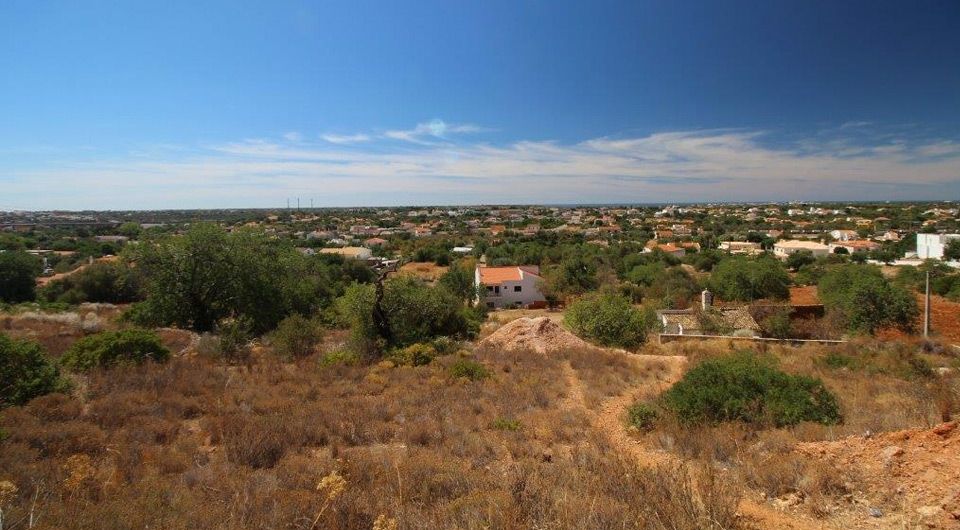 Development plot for 14 townhouses, Almancil in Central Algarve