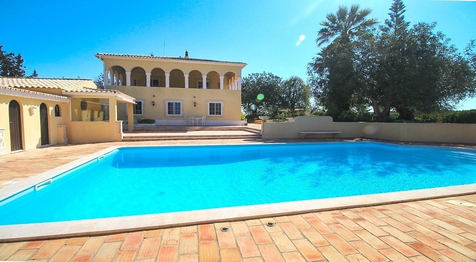 4 bedroom Quinta with Vineyard Lagoa Algarve