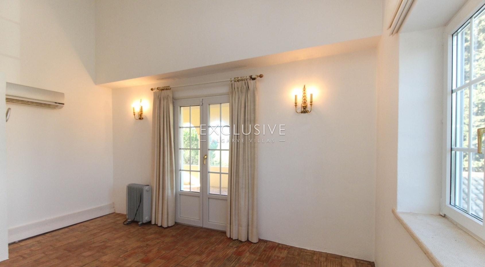4 bedroom Quinta with Vineyard Lagoa Algarve