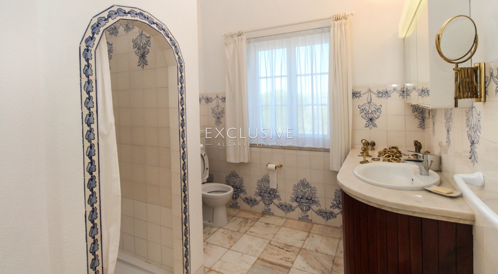 4 bedroom Quinta with Vineyard Lagoa Algarve