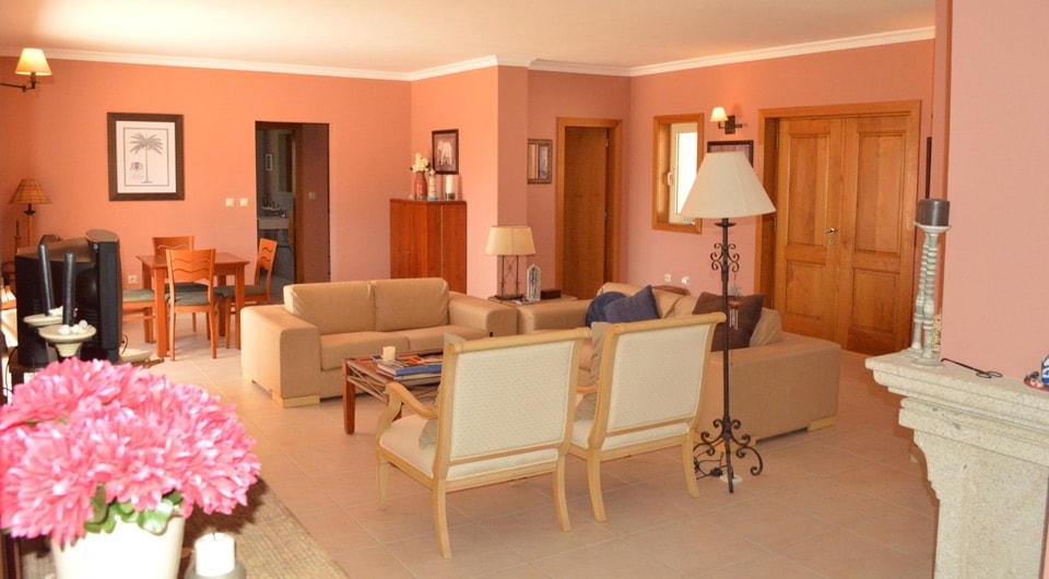 4 bedroom villa with sea views in Praia da Luz in West Algarve