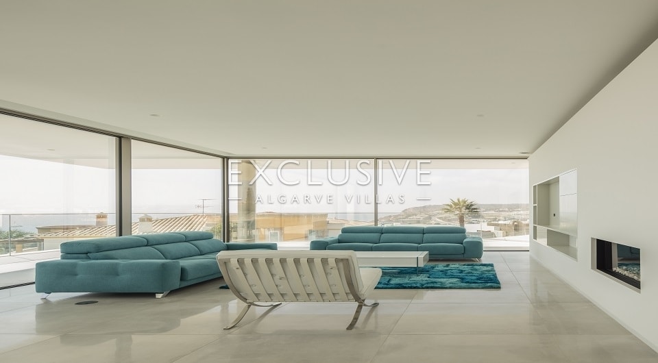 Prachtig ontworpen moderne villa op 400 meter van het strand van Lagos West Algarve