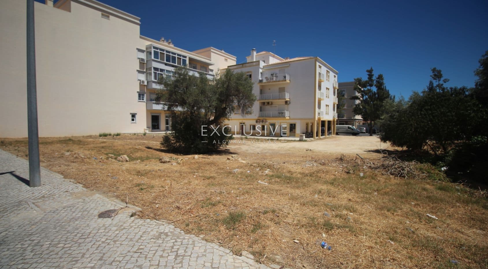 Excellente Occasion - Urbaine de la Parcelle à la vente à Almancil, à proximité des plages et du gol-1