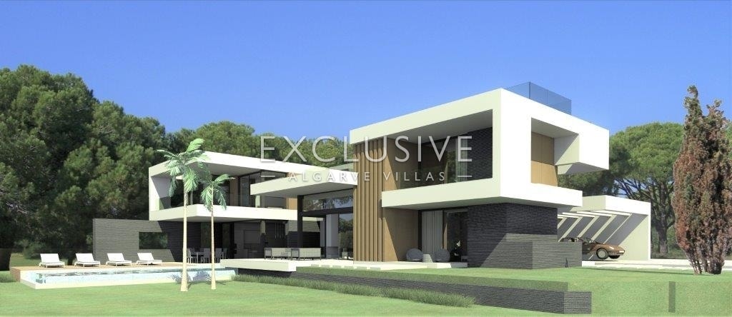 Luxury 4 bedroom modern villa in Carvoeiro centre - West Algarve