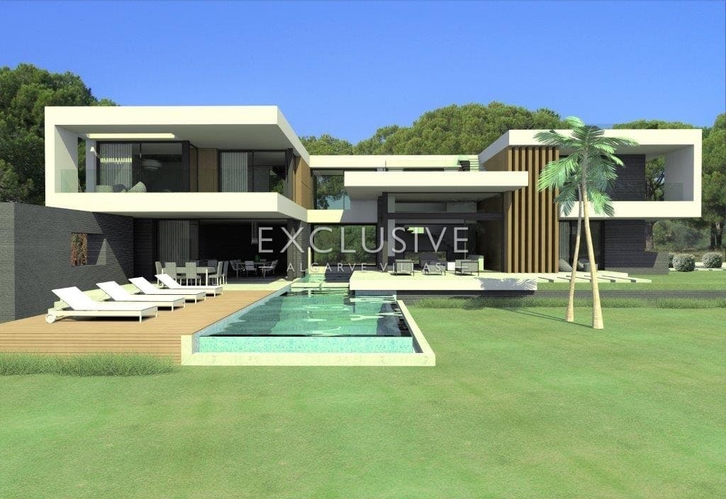 Luxury 4 bedroom modern villa in Carvoeiro centre - West Algarve
