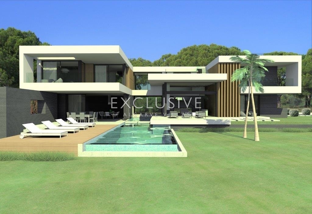 Luxury 4 bedroom modern villa in Carvoeiro centre - West Algarve