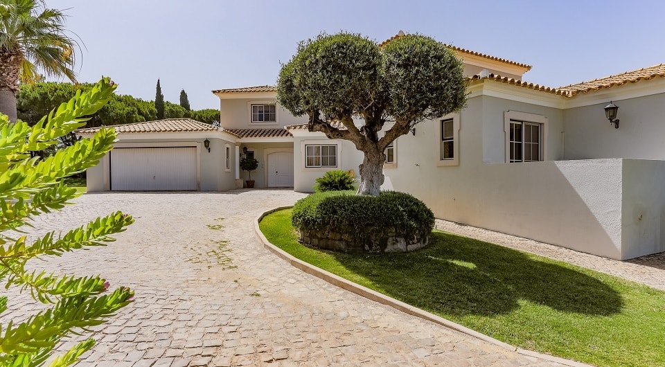 Klassische Geräumige Villa in Quinta do Lago, Algarve