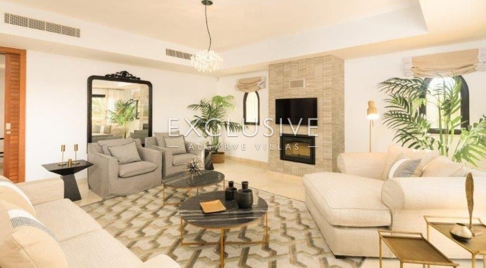 Luxury villa with pool Silves in Golf resort, Algarve