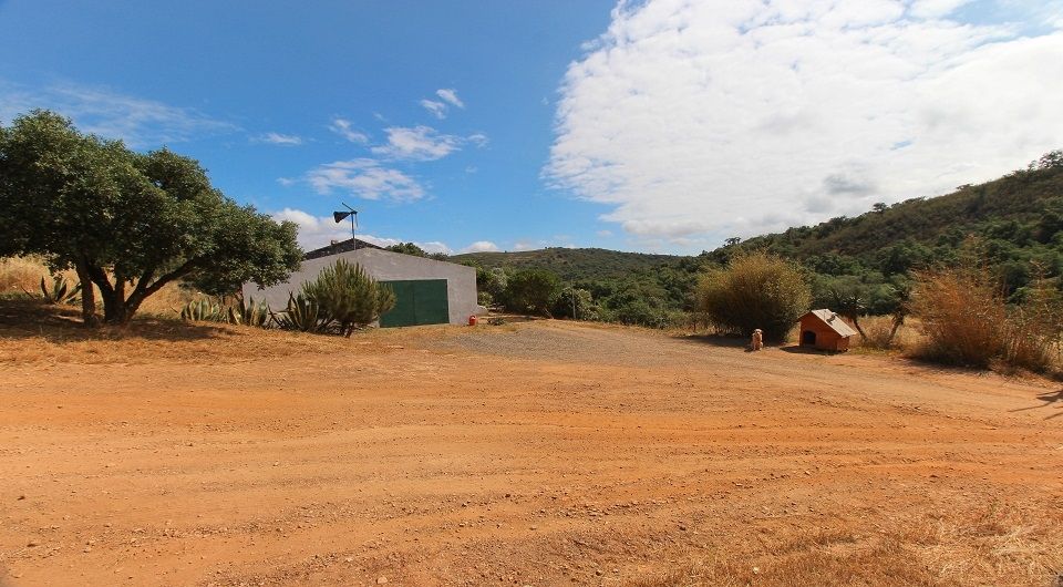 134 hectare plot with approved project for rural tourism hotel near Lagos, Algarve