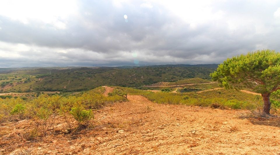 134 hectare plot with approved project for rural tourism hotel near Lagos, Algarve