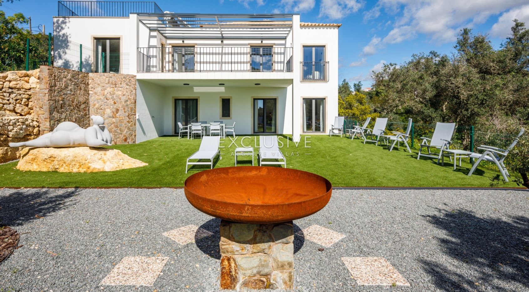 Villa neuve de 5 lits près de la plage de Carvoeiro