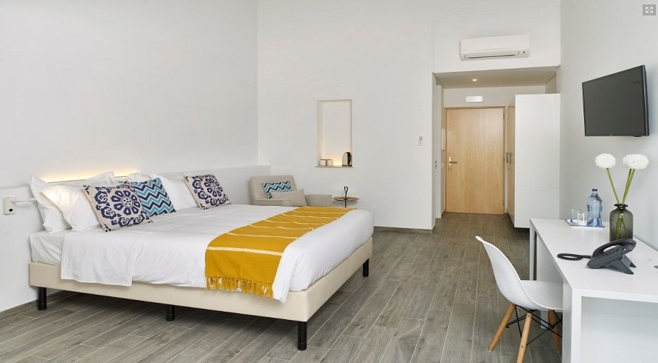 9-Schlafzimmer-Immobilie in der Nähe von Sta Barbara de Nexe