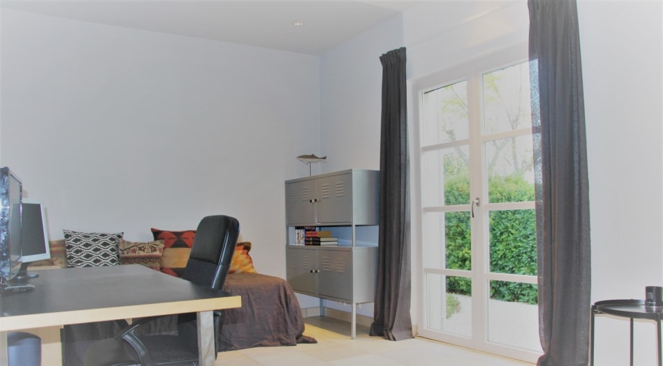 SOLD - Contemporary "Quinta" style villa with 5 bedrooms and ample grounds, Tavira