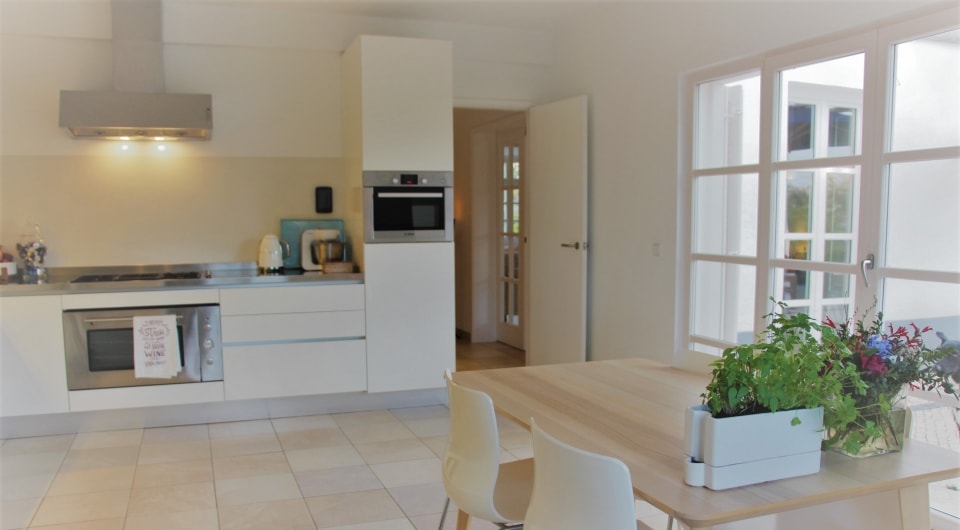 SOLD - Contemporary "Quinta" style villa with 5 bedrooms and ample grounds, Tavira