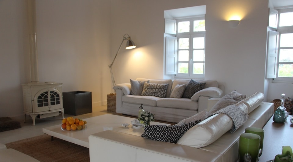 SOLD - Contemporary "Quinta" style villa with 5 bedrooms and ample grounds, Tavira