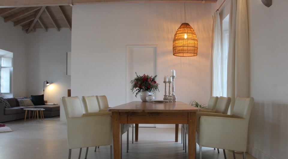 SOLD - Contemporary "Quinta" style villa with 5 bedrooms and ample grounds, Tavira