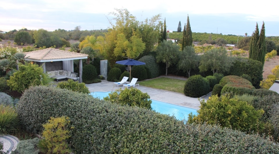 SOLD - Contemporary "Quinta" style villa with 5 bedrooms and ample grounds, Tavira