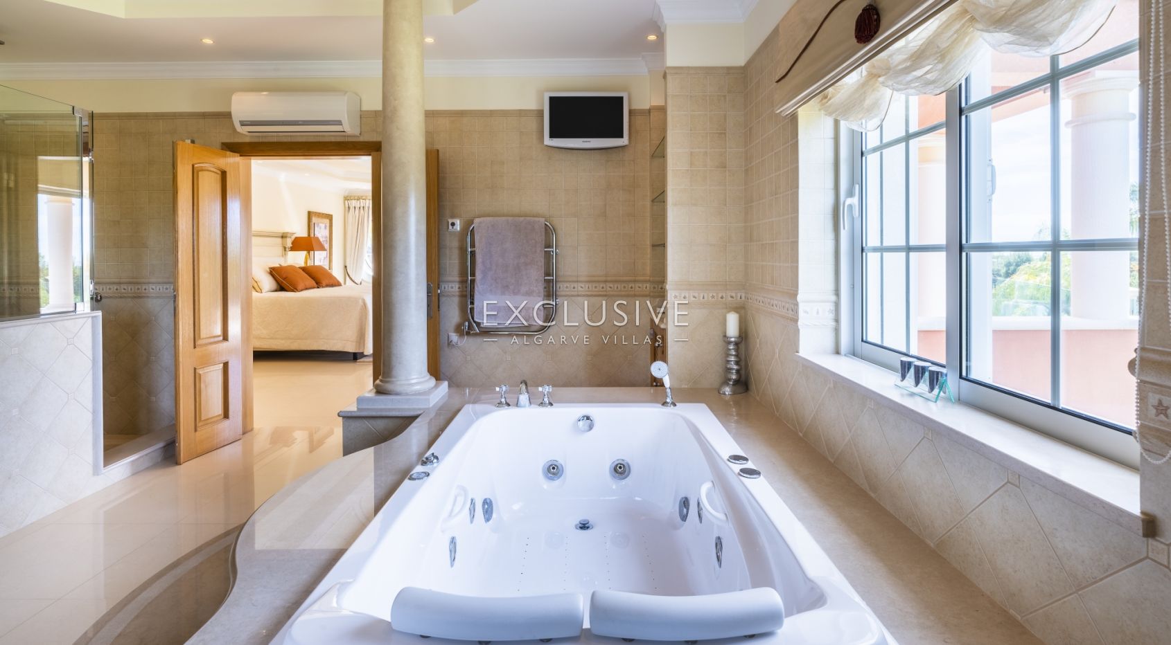 Luxury Equestrian Estate Horse Stables Arena Olhão East Algarve