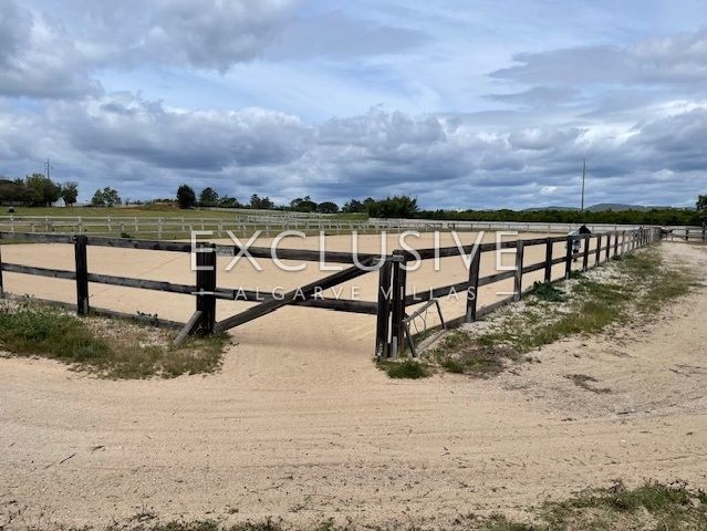 Luxury Equestrian Estate Horse Stables Arena Olhão East Algarve