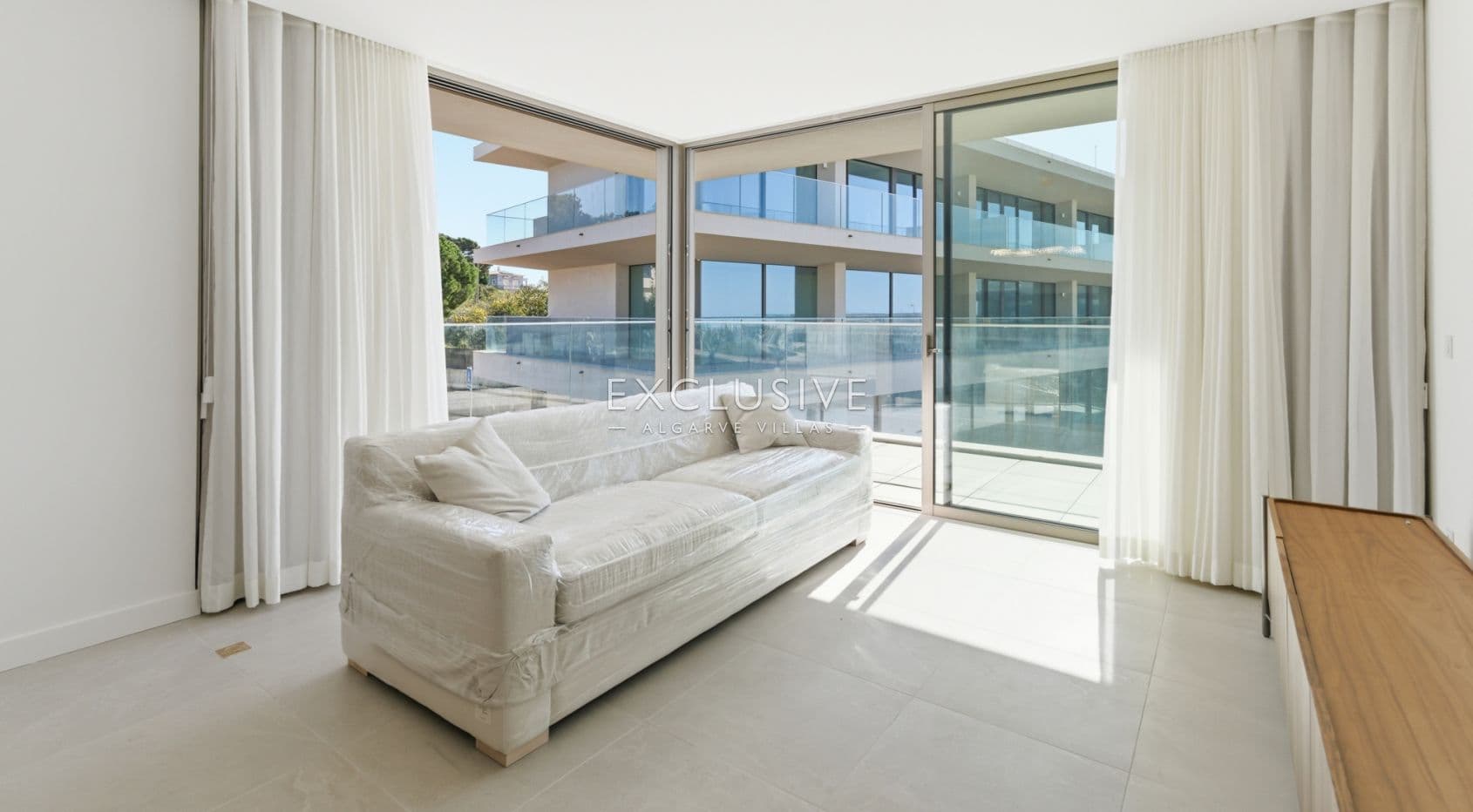 Fantásticos apartamentos T2, resort de luxo, em Carvoeiro, Algarve