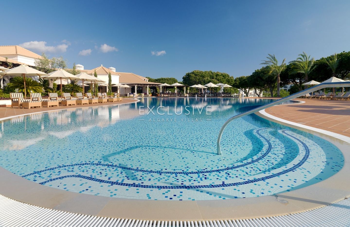 Fantástico apartamento T2, vista campo de golfe, Albufeira, Algarve
