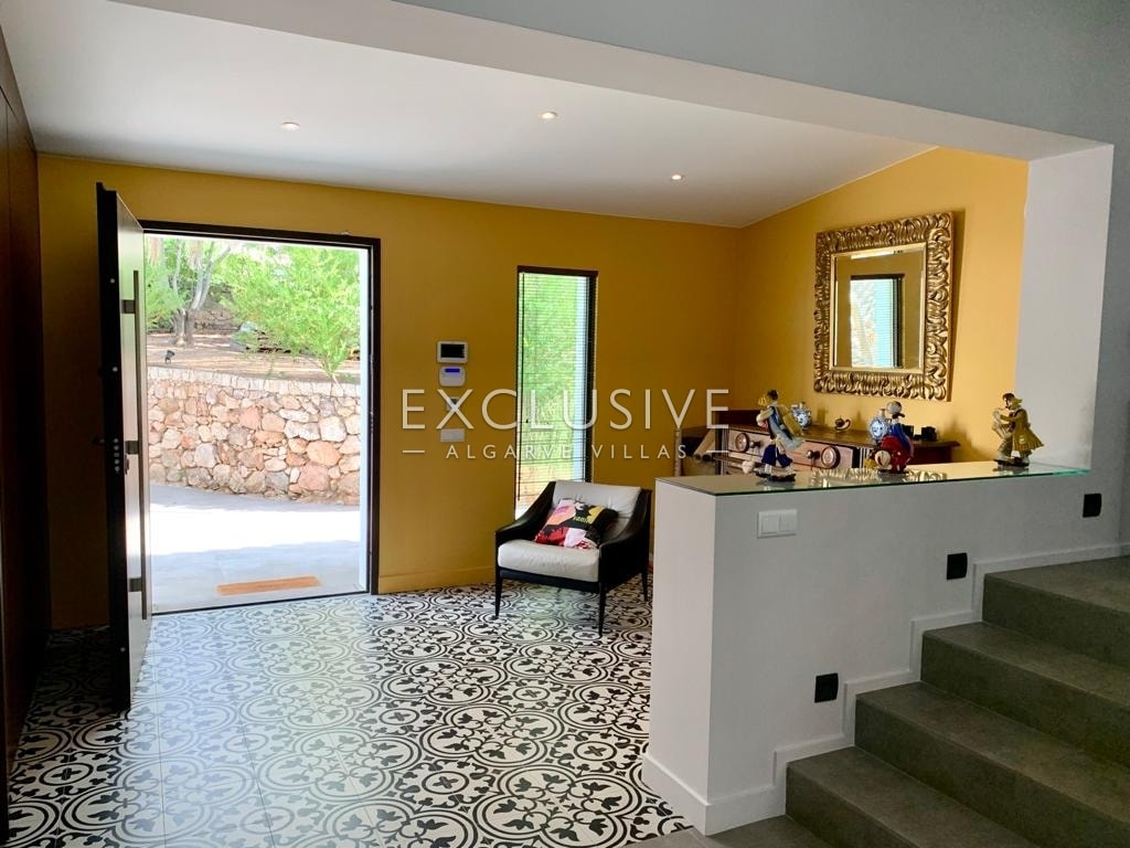 Charming 5 bedroom Villa with pool Alvor, Algarve