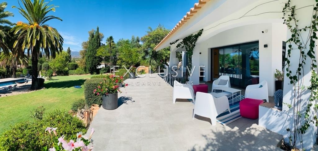 Charming 5 bedroom Villa with pool Alvor, Algarve